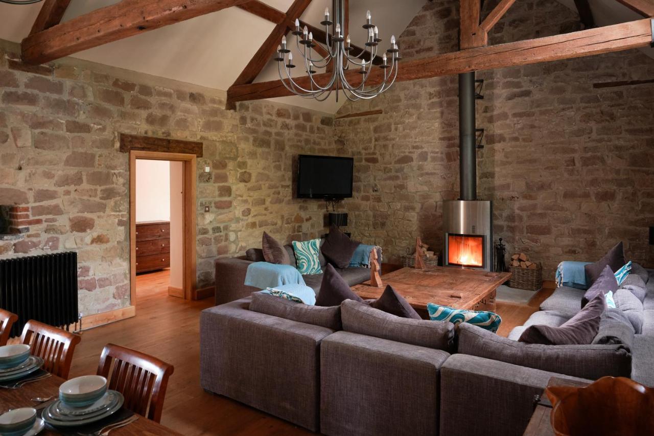 Woodpecker Loft At Millfields Farm Cottages Ashbourne  Esterno foto